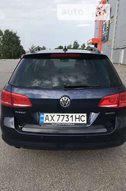 Універсал Volkswagen Passat 2012 в Харкові