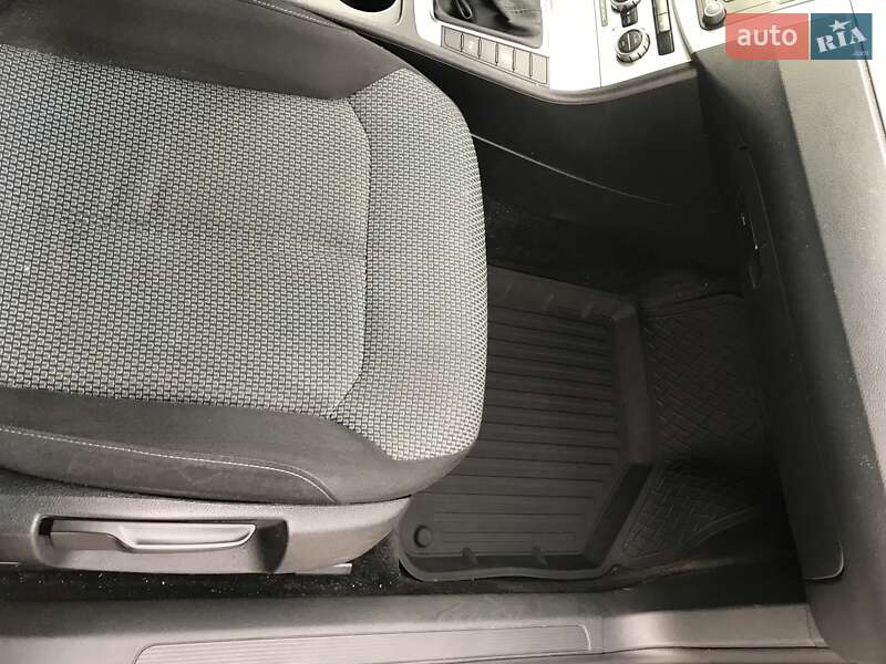 Универсал Volkswagen Passat 2012 в Харькове фото 22 Универсал Volkswagen Passat 2012 в Харькове