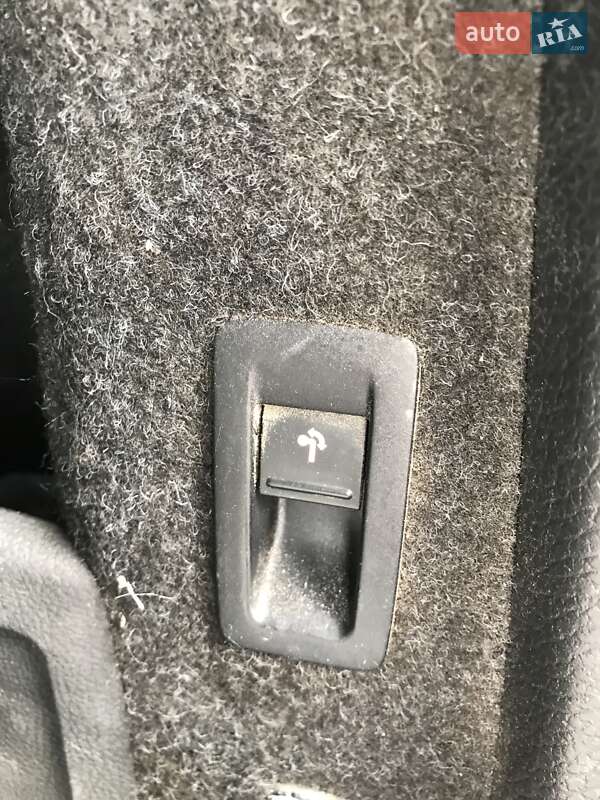 Универсал Volkswagen Passat 2012 в Харькове фото 42 Универсал Volkswagen Passat 2012 в Харькове