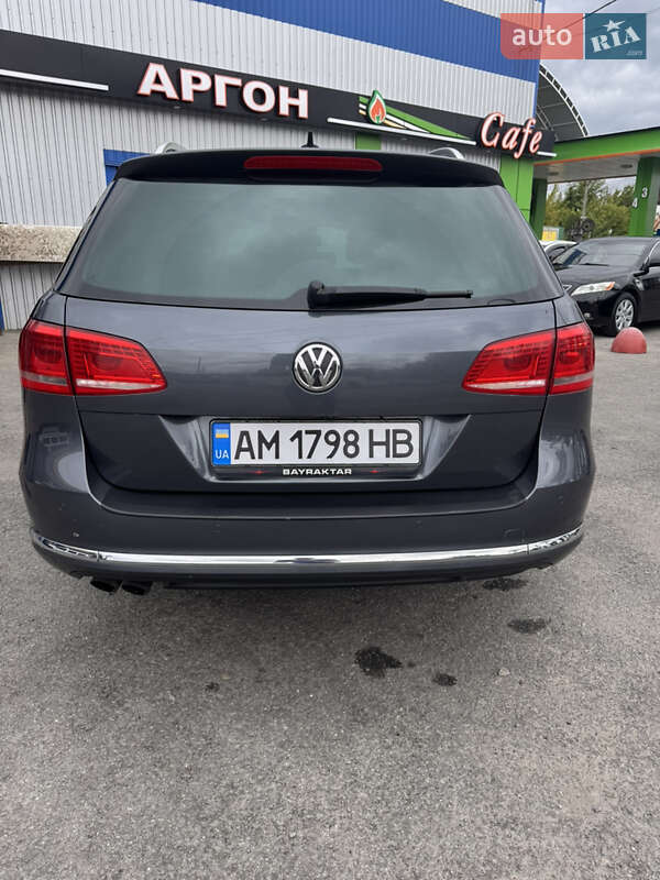 Универсал Volkswagen Passat 2014 в Житомире