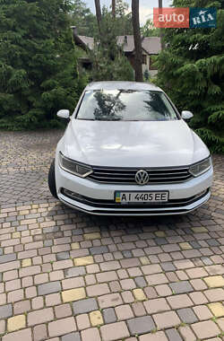 Универсал Volkswagen Passat 2015 в 