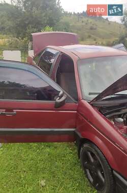Седан Volkswagen Passat 1989 в 