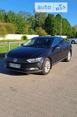 Седан Volkswagen Passat 2017 в Володимир-Волинському