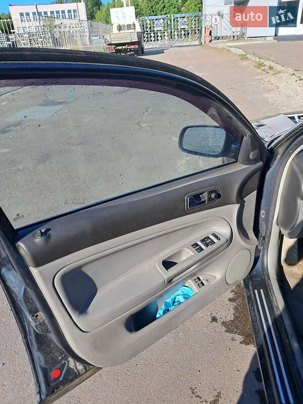 Седан Volkswagen Passat 2003 в Львове фото 18 Седан Volkswagen Passat 2003 в Львове
