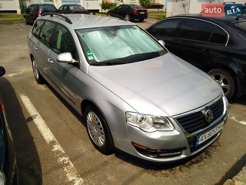Универсал Volkswagen Passat 2009 в Харькове