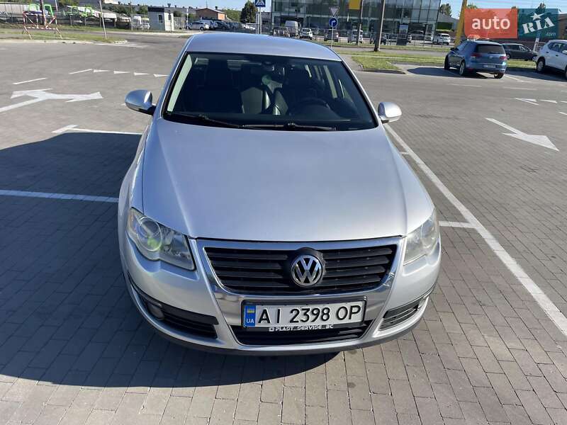 Седан Volkswagen Passat 2005 в Білій Церкві
