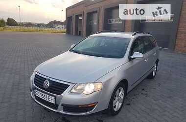 Универсал Volkswagen Passat 2005 в Черновцах