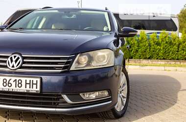 Универсал Volkswagen Passat 2012 в Ивано-Франковске