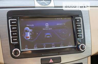 Универсал Volkswagen Passat 2012 в Ивано-Франковске