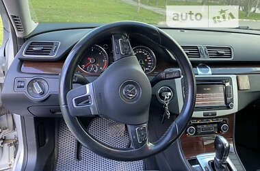 Седан Volkswagen Passat 2011 в Кременчуці