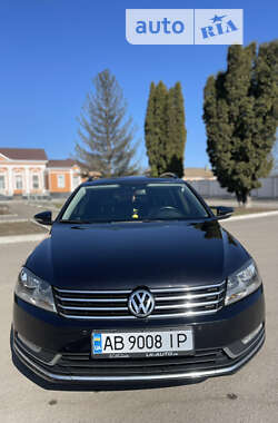 Універсал Volkswagen Passat 2013 в Вінниці