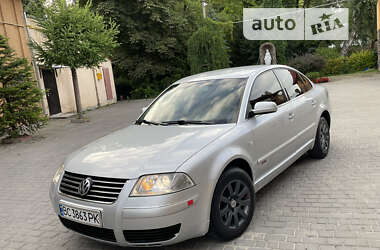 Седан Volkswagen Passat 2001 в Львові