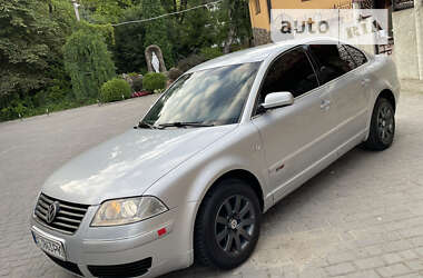 Седан Volkswagen Passat 2001 в Львові