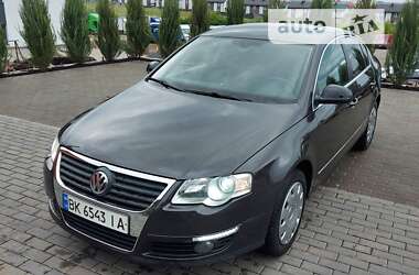 Седан Volkswagen Passat 2007 в Рівному