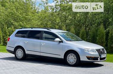 Універсал Volkswagen Passat 2009 в Тернополі