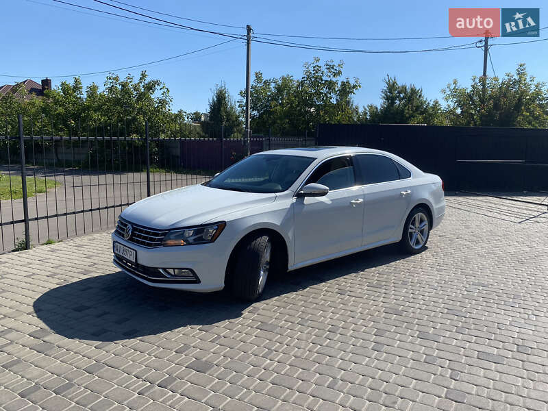 Седан Volkswagen Passat 2015 в Білій Церкві