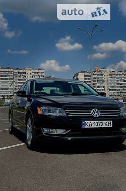 Седан Volkswagen Passat 2015 в Киеве