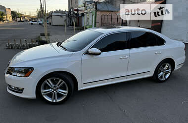 Седан Volkswagen Passat 2014 в Одессе