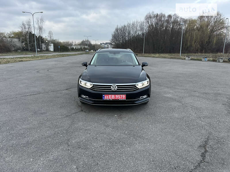 Універсал Volkswagen Passat 2018 в Львові