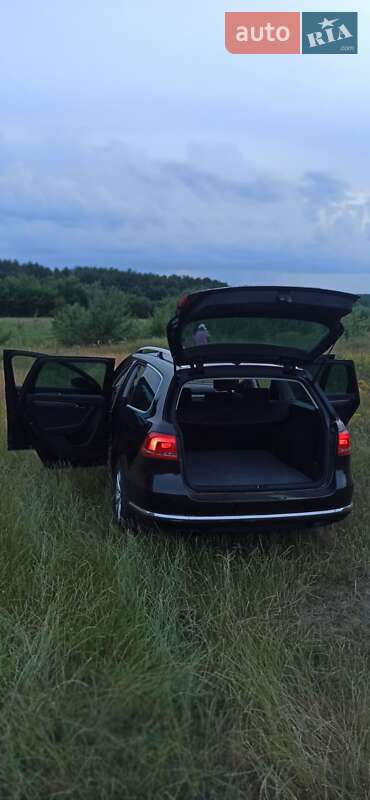 Универсал Volkswagen Passat 2011 в Коростышеве фото 10 Универсал Volkswagen Passat 2011 в Коростышеве