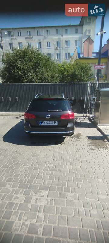 Універсал Volkswagen Passat 2011 в Кам'янець-Подільському