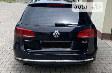 Універсал Volkswagen Passat 2011 в Хмельницькому