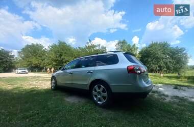Універсал Volkswagen Passat 2008 в Харкові
