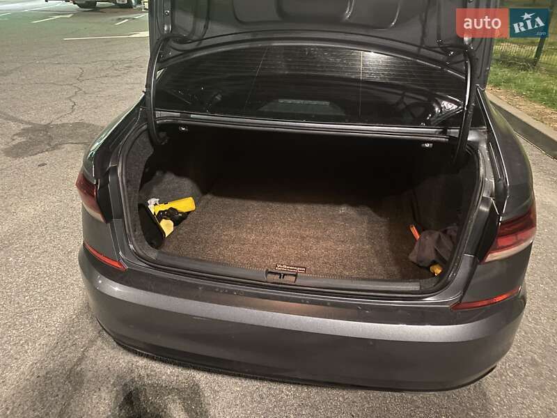 Седан Volkswagen Passat 2020 в Житомире фото 14 Седан Volkswagen Passat 2020 в Житомире