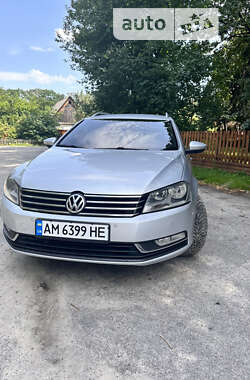 Универсал Volkswagen Passat 2012 в Киеве