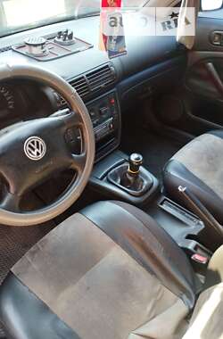 Седан Volkswagen Passat 1999 в Охтирці