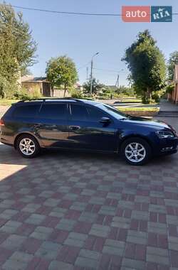 Универсал Volkswagen Passat 2011 в 