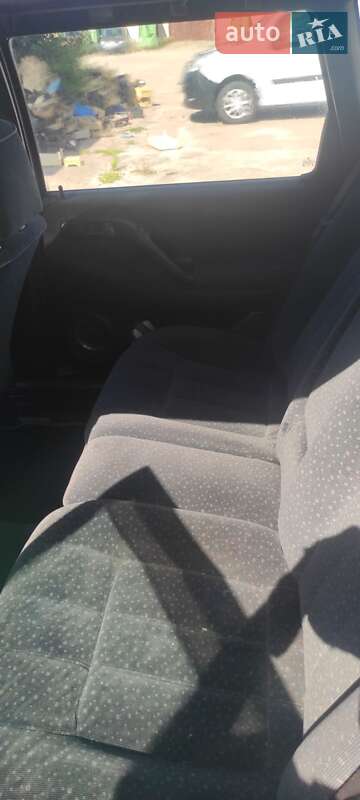 Универсал Volkswagen Passat 1995 в Чернигове