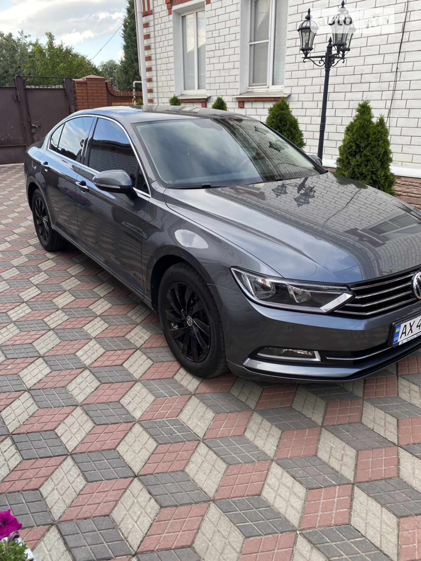 2017 Volkswagen Passat - мініатюра 2