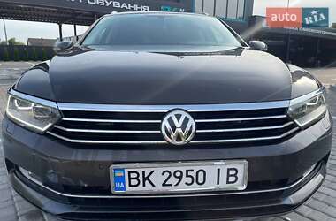 Универсал Volkswagen Passat 2016 в 