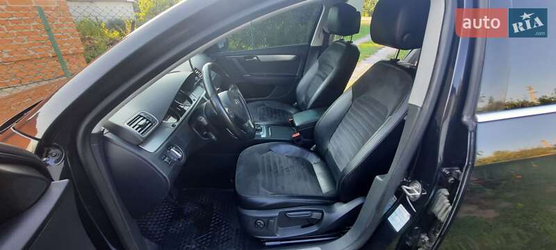 Универсал Volkswagen Passat 2011 в Львове