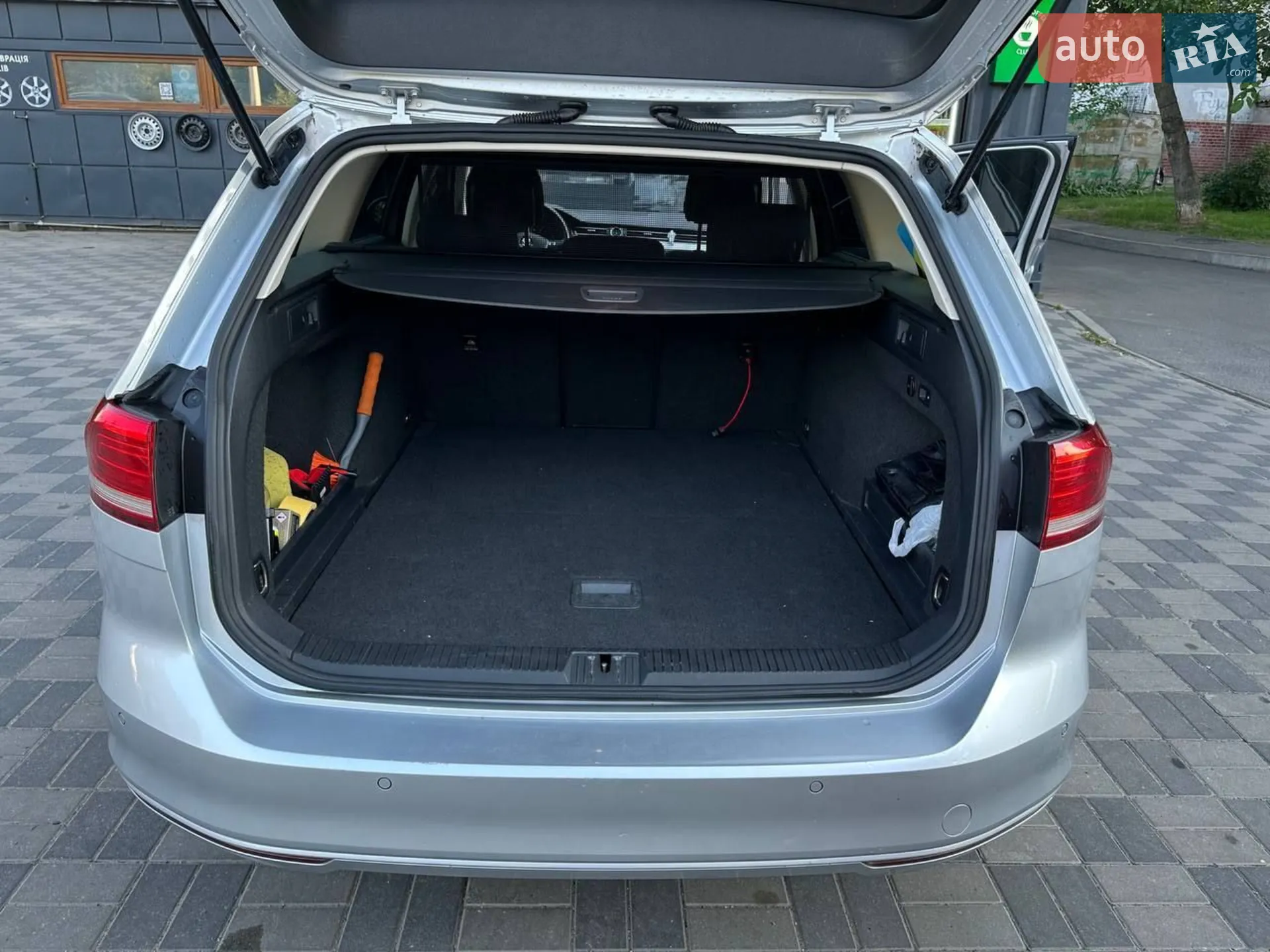 2015 Volkswagen Passat - мініатюра 16