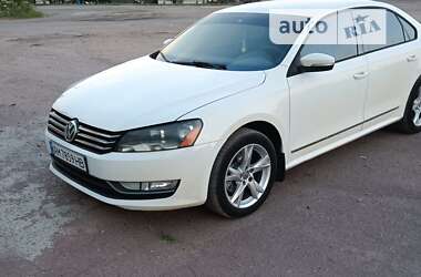 Седан Volkswagen Passat 2013 в Овручі