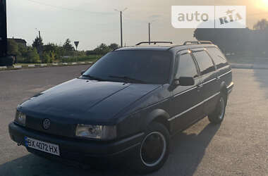 Универсал Volkswagen Passat 1989 в Каменец-Подольском