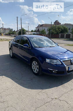 Седан Volkswagen Passat 2005 в Харькове