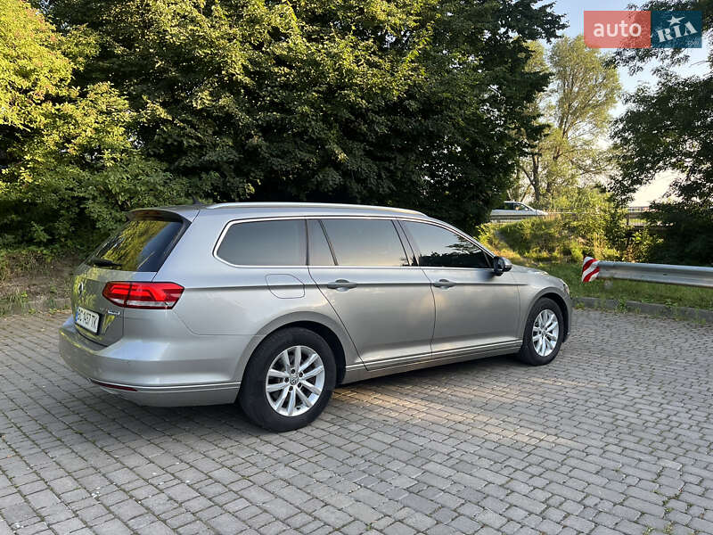 Универсал Volkswagen Passat 2016 в Львове