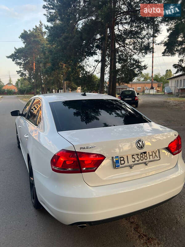 Седан Volkswagen Passat 2012 в Одессе