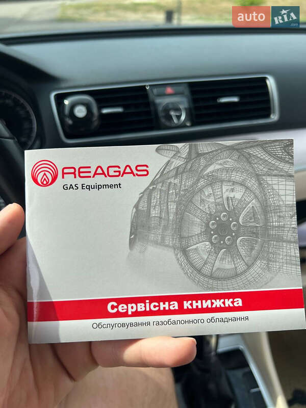 Седан Volkswagen Passat 2012 в Одессе