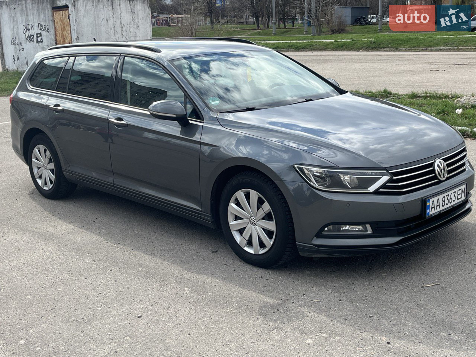 2016 Volkswagen Passat - мініатюра 2