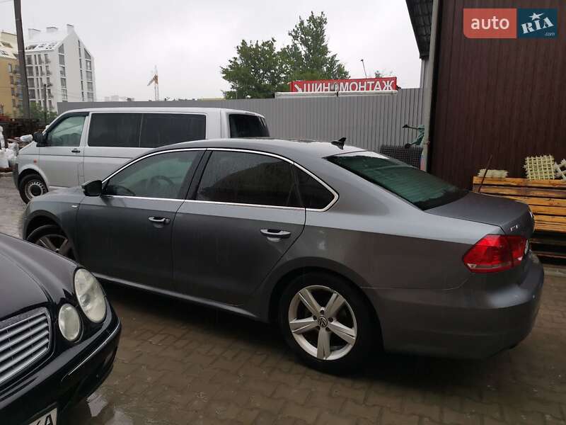 Седан Volkswagen Passat 2013 в Владимире