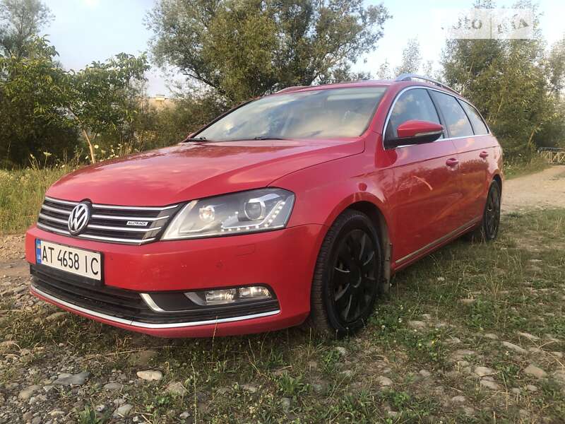 Универсал Volkswagen Passat 2012 в Ивано-Франковске фото 4 Универсал Volkswagen Passat 2012 в Ивано-Франковске