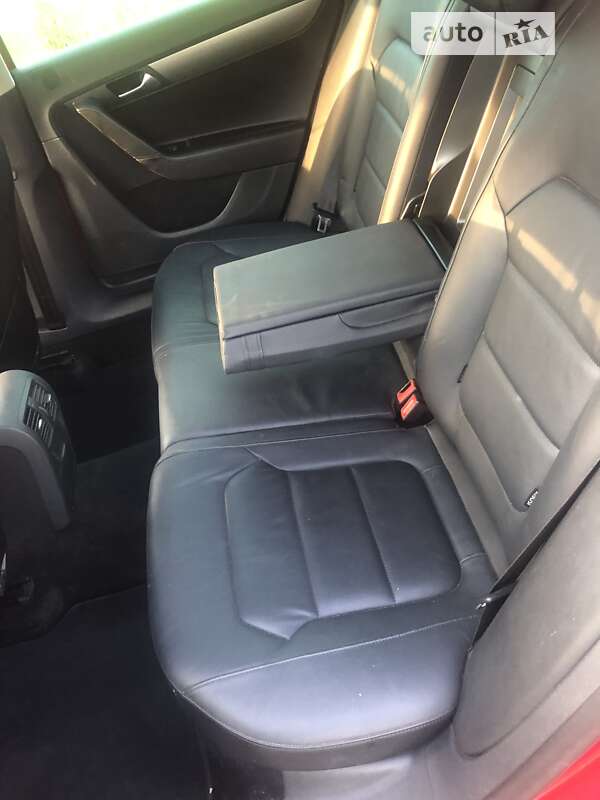 Универсал Volkswagen Passat 2012 в Ивано-Франковске фото 15 Универсал Volkswagen Passat 2012 в Ивано-Франковске