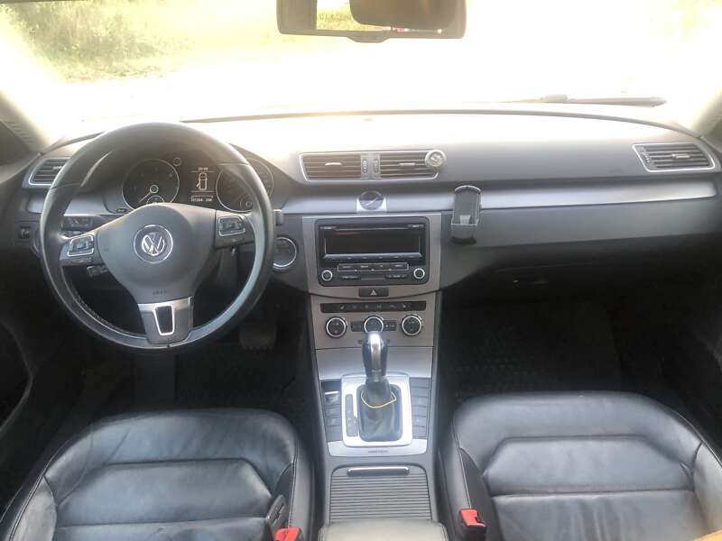 Универсал Volkswagen Passat 2012 в Ивано-Франковске фото 17 Универсал Volkswagen Passat 2012 в Ивано-Франковске