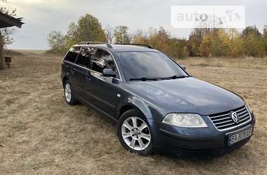 Універсал Volkswagen Passat 2002 в Лисій Горі