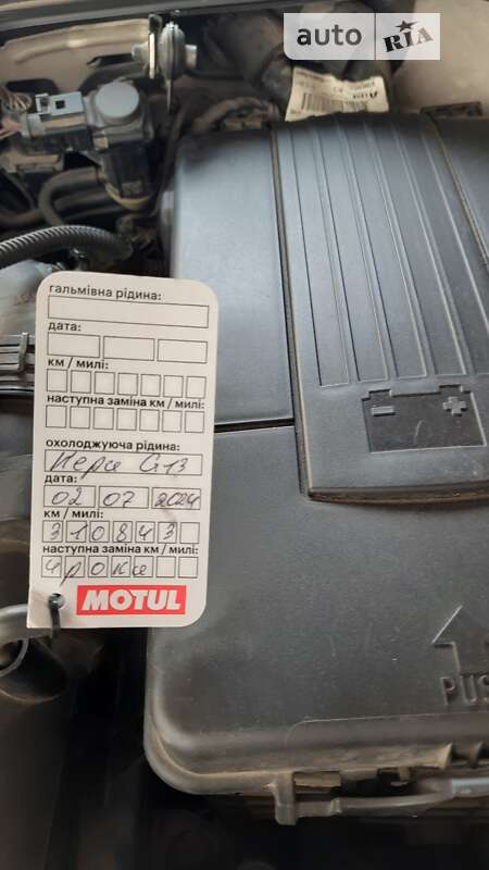 Универсал Volkswagen Passat 2011 в Львове