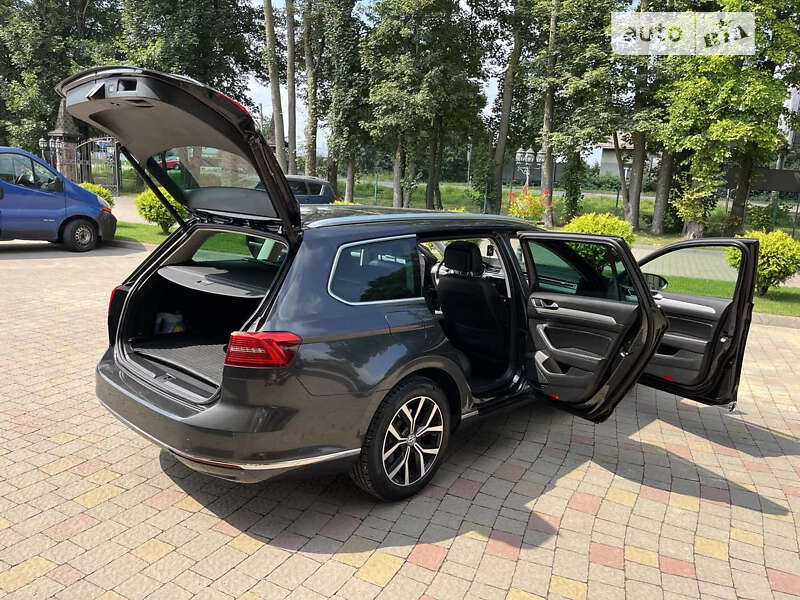 Универсал Volkswagen Passat 2018 в Мукачево